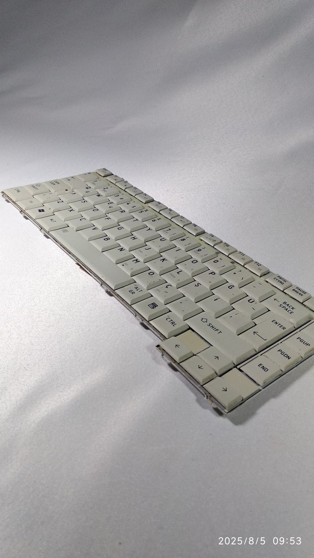 Toshiba Laptop Klavye - Görsel 4