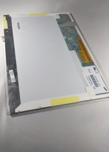 Samsung Laptop Ekranı Paneli - Görsel 10