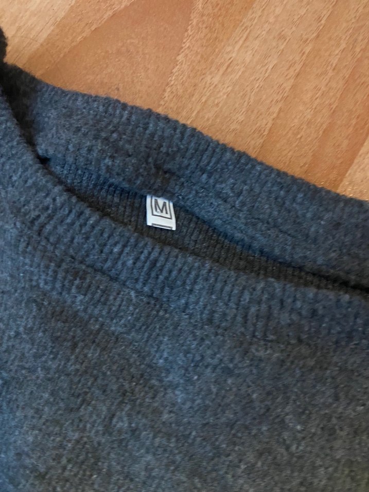 Gri Mini Kadın Kazak - Görsel 3