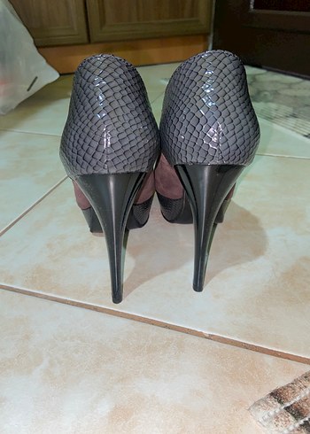 Kahverengi Süet Yılan Desenli Platform Topuklu Kadın Ayakkabı - Görsel 3