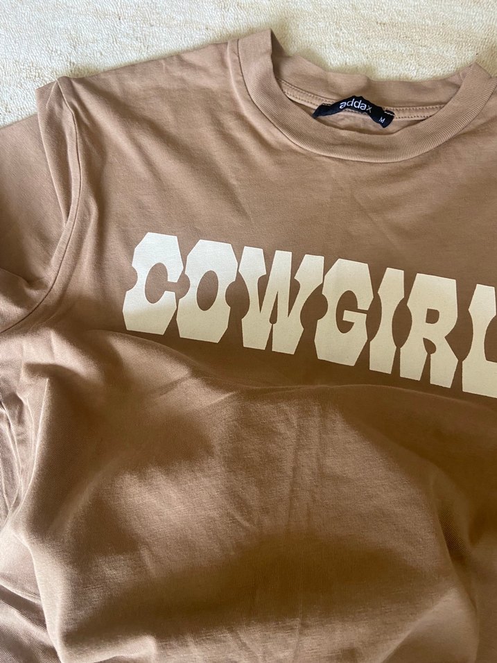 Kahverengi Baskılı Crop Tişört - Görsel 5