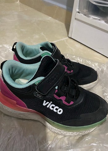 Vicco Renkli Kız Çocuk Spor Ayakkabı