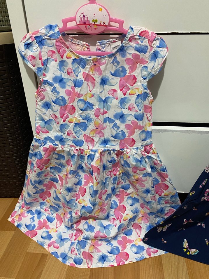 Kelebek Baskılı Kolsuz Kız Elbisesi - Görsel 4