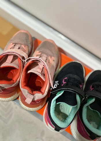 Kız Çocuk Renkli Cırtlı Spor Ayakkabı - Görsel 8