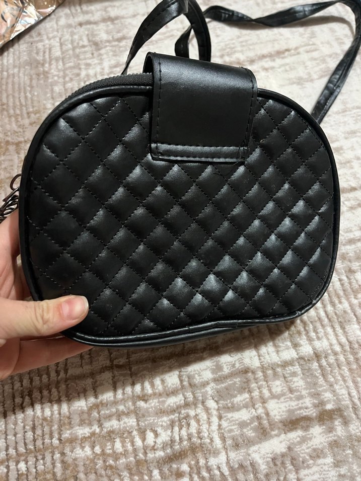 Siyah Deri Kapitone Kadın Çanta - Görsel 3