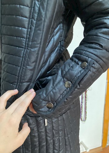 Kadın Siyah Uzun Kapitone Ceket - Görsel 3