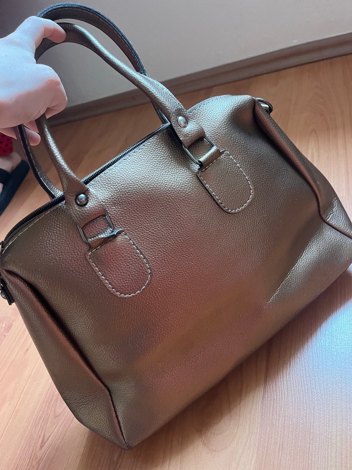 Kahverengi Parlak Deri Kadın Omuz Çantası - Görsel 3