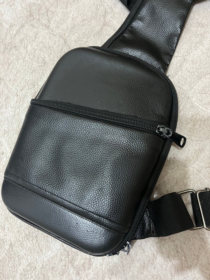 Siyah Deri Kadın Çapraz Çanta - Görsel 2