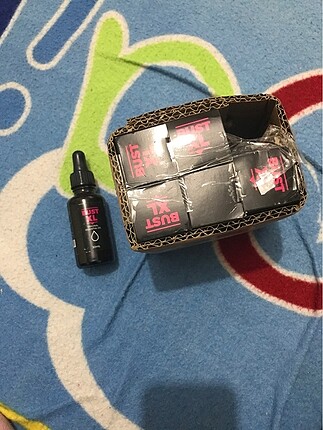 Göğüs büyütücü serum