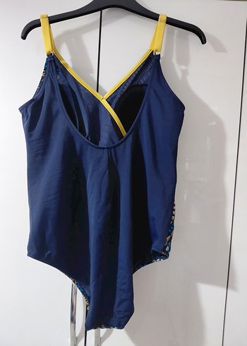 Desenli Drapeli Kadın Mayo - Görsel 2