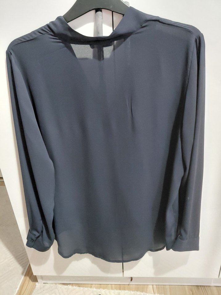 Kadın Gri V-Yaka Uzun Kollu Bluz - Görsel 5