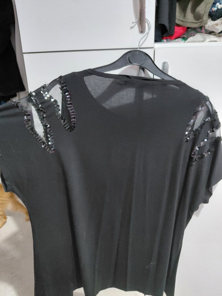Siyah Payetli Kısa Kollu Kadın Bluz - Görsel 4