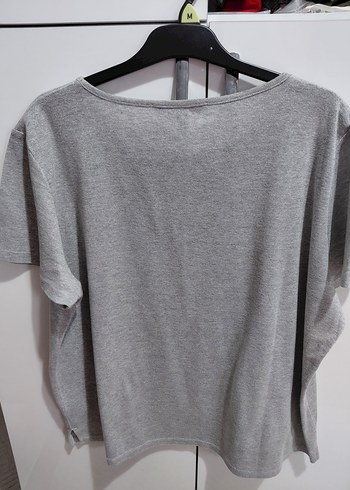 Gri V Yaka Mini Kadın Tişört - Görsel 5