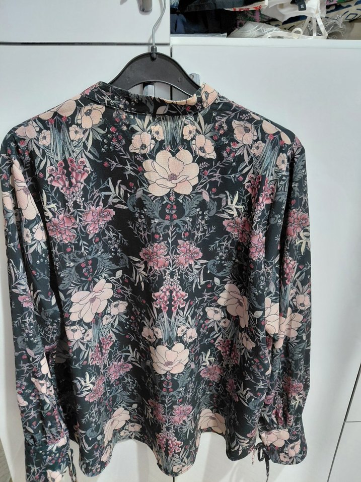 Bohem Çiçek Desenli Uzun Kollu Gri Bluz - Görsel 5