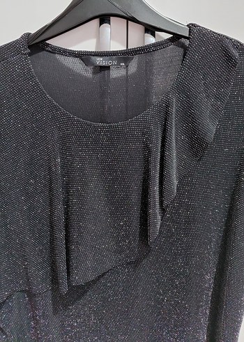 Kısa Kollu Siyah Fırfırlı Mini Bluz - Görsel 3