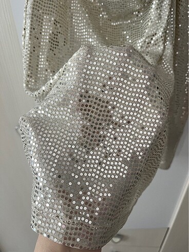 Pullu H&M elbise - Görsel 6