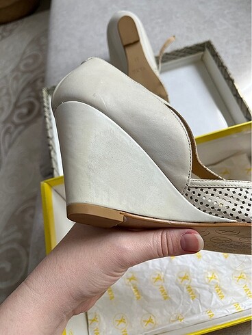 Hotiç Vintage Dolgu Topuk Sandalet - Görsel 9