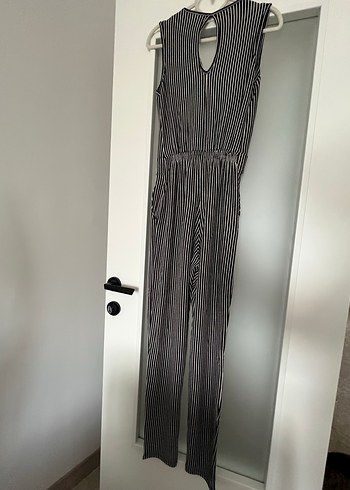 Çizgili Pilili V Yaka Tulum - Görsel 5