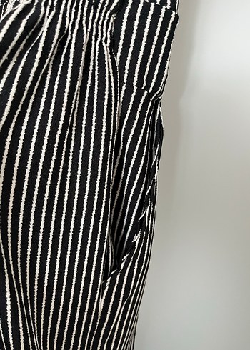 Çizgili Pilili V Yaka Tulum - Görsel 4