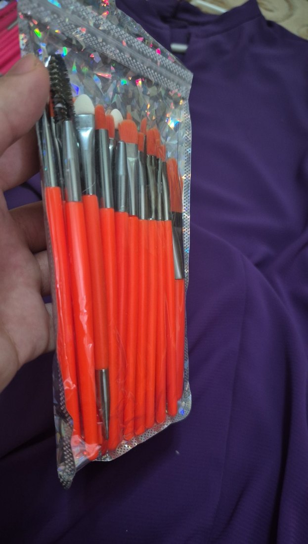 Turuncu Renkli Makyaj Fırçası Seti 20li - Görsel 4