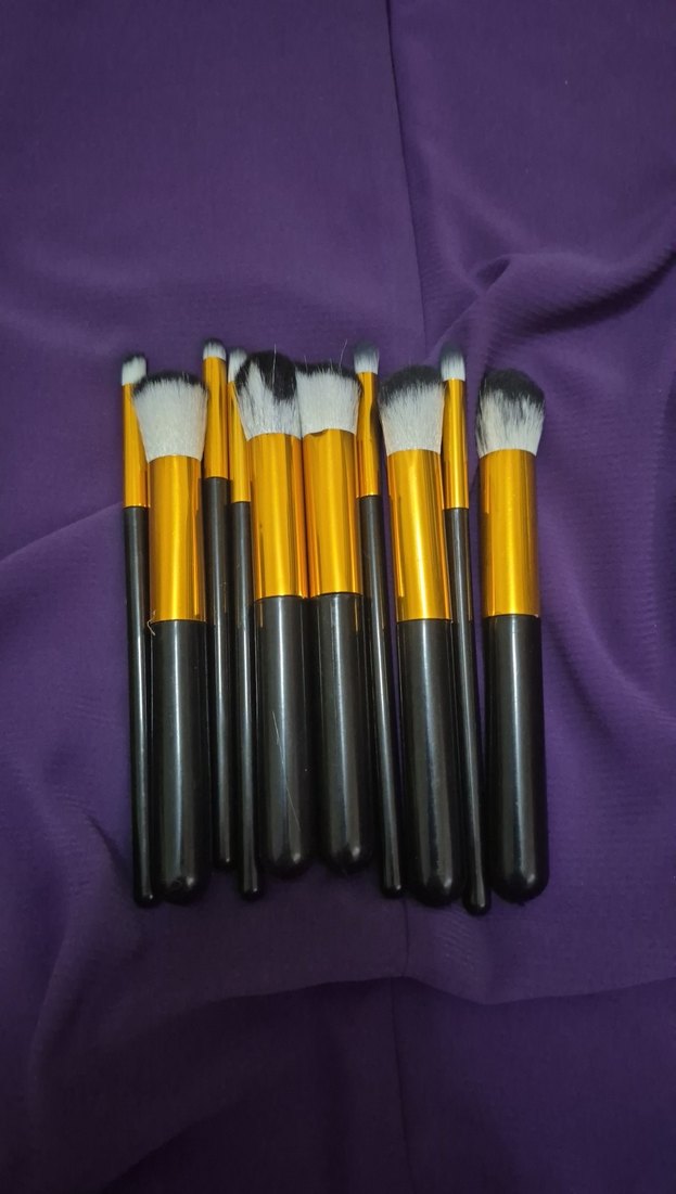 Siyah-Sarı Makyaj Fırça Seti - Görsel 2
