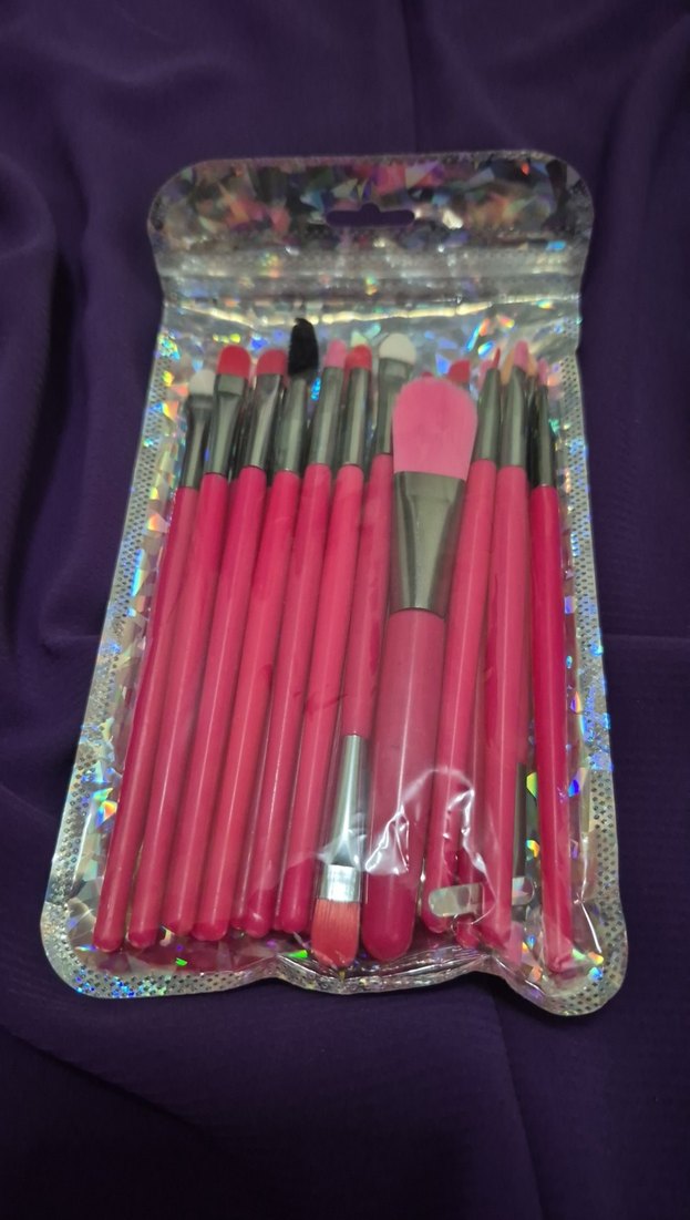 Pembe 20 Parça Makyaj Fırçası Seti - Görsel 2