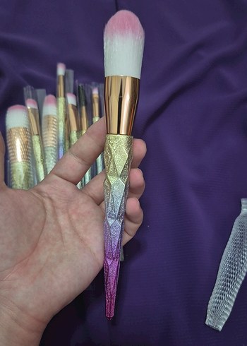 Pastel Renkli Çoklu Makyaj Fırça Seti - Görsel 5