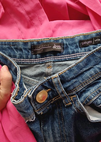 Düğmeli Pembe Salaş Kadın Kot Pantolon - Görsel 5