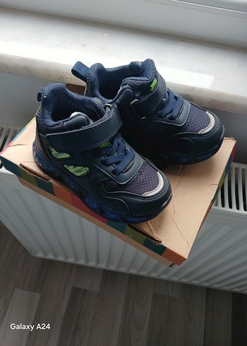 ışıklı cırtlı  bot - Görsel 8