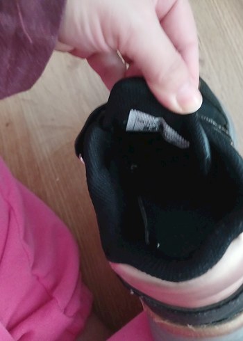 Kız Çocuk Siyah Bantlı Spor Ayakkabı - Görsel 7