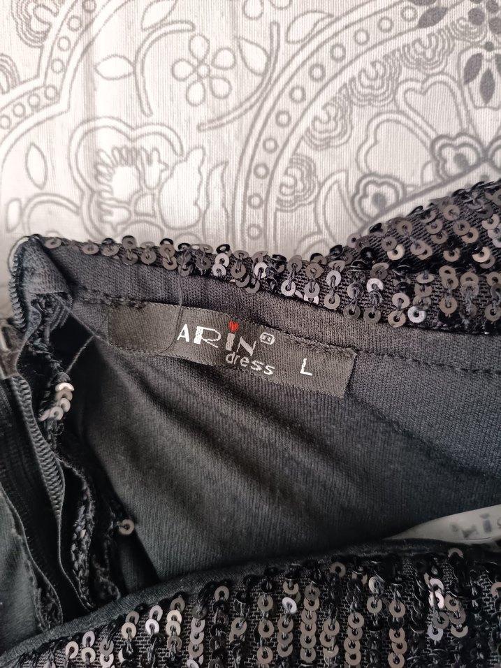 Siyah Pullu Parlak Midi Boy Abiye Elbise - Görsel 5