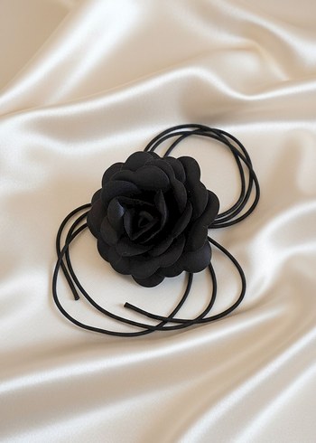 Kadın Siyah Saten Choker Gotik Çiçek Kolye - Görsel 3