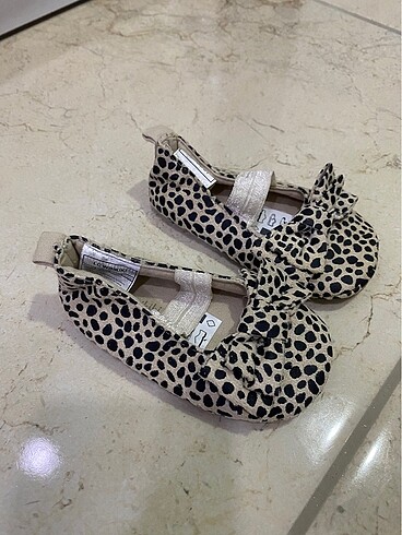 LC WAİKİki 18 numara bebek kız ayakkabı çok iyi durumda - Görsel 2