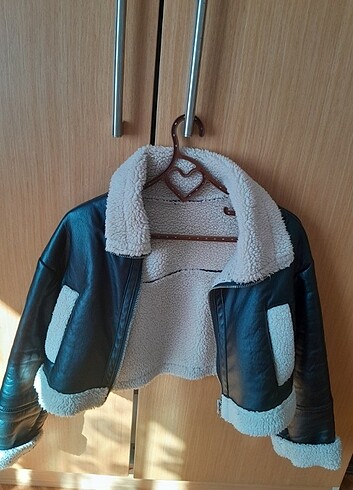Zara Zara kışlık kısa ceket 