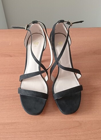 39 Beden siyah Renk H&M Suet Ayakkabı 