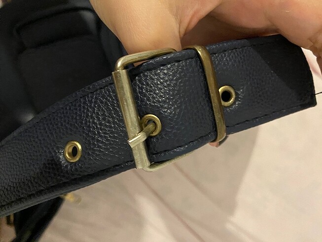 Beden lacivert Renk Zara kol çantası lacivert
