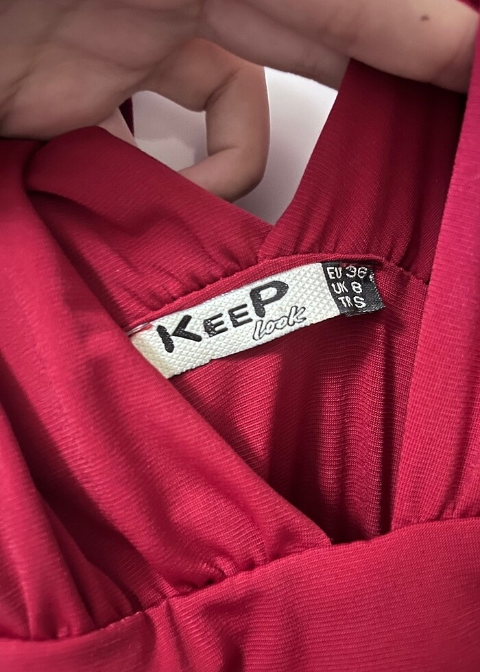 Sandy kumaş şortlu göğüs dekolteli elbise - Görsel 2