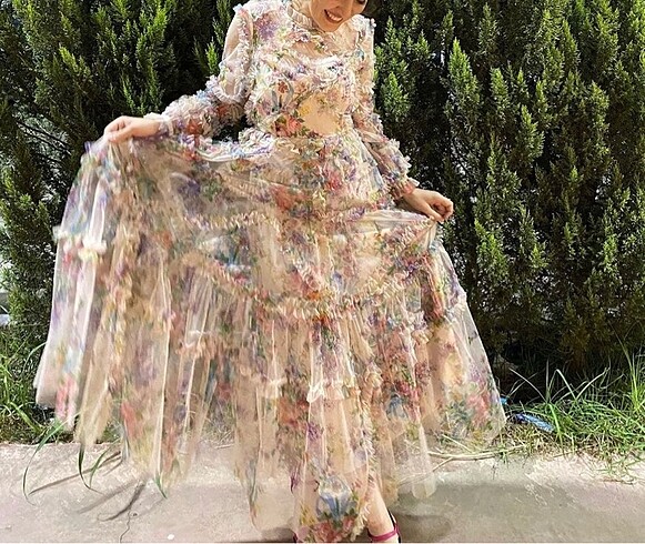 Çiçek Desenli Fırfırlı Abiye Elbise - Görsel 6