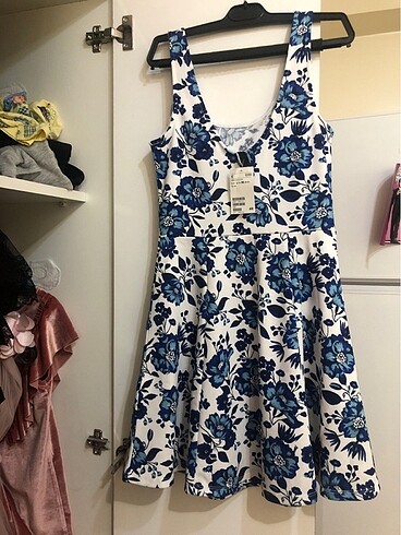 s Beden H&M kullanılmamış elbise yurt dışından alındı
