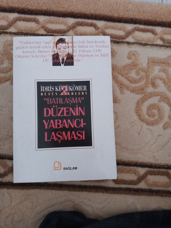 Cuntacılıktan Sivil Topluma - İdris Küçükömer - Görsel 2