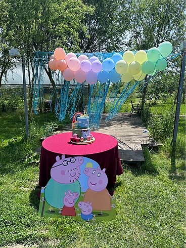 Peppa pig ayaklı maket 85x75 cm