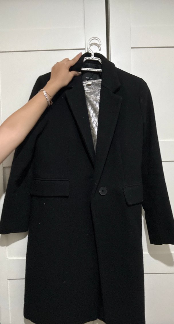 Tek Düğmeli Siyah Kaban - Görsel 2