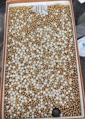 Beyaz İnci Takı boncukları halkaları hepsi organizer kutusunda - Görsel 6