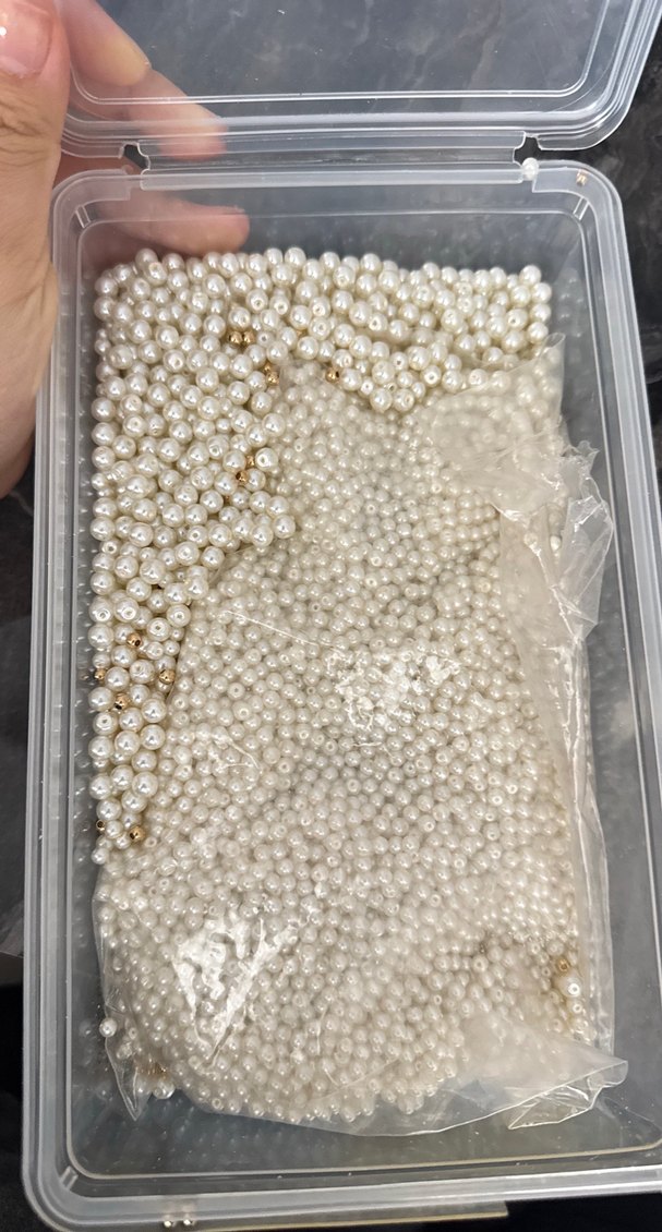 Beyaz İnci Takı boncukları halkaları hepsi organizer kutusunda - Görsel 2