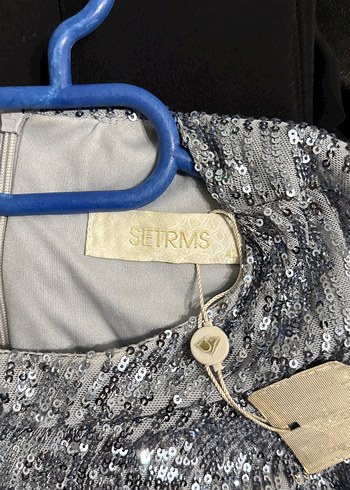 Gri Payetli Uzun Kollu Kadın Abiye Elbise - Görsel 3