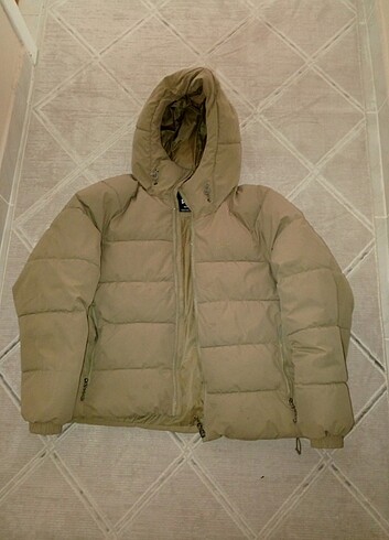 Pull and Bear Pull and bear erkek şişme mont