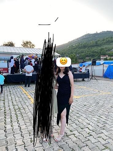 Siyah elbise