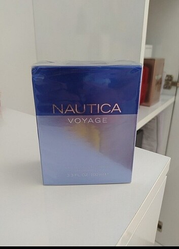 Nautica voyage 