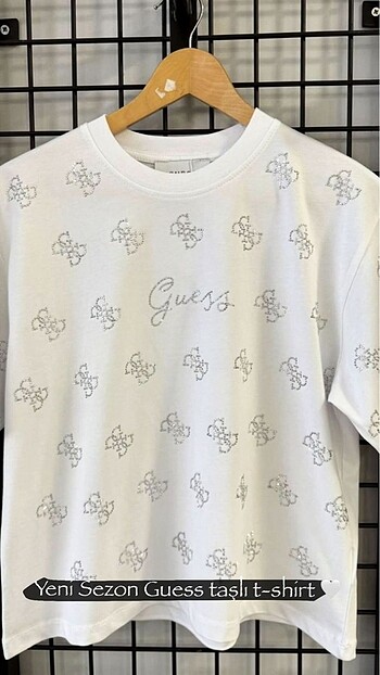 Guess tshirt