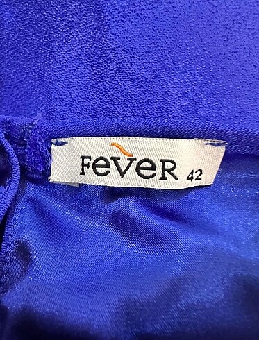 42 Beden Fever elbise